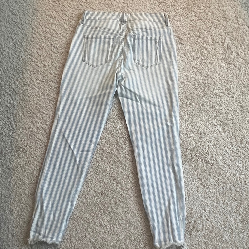 Jessica Simpson Kiss Me Ankle Skinny Jeans